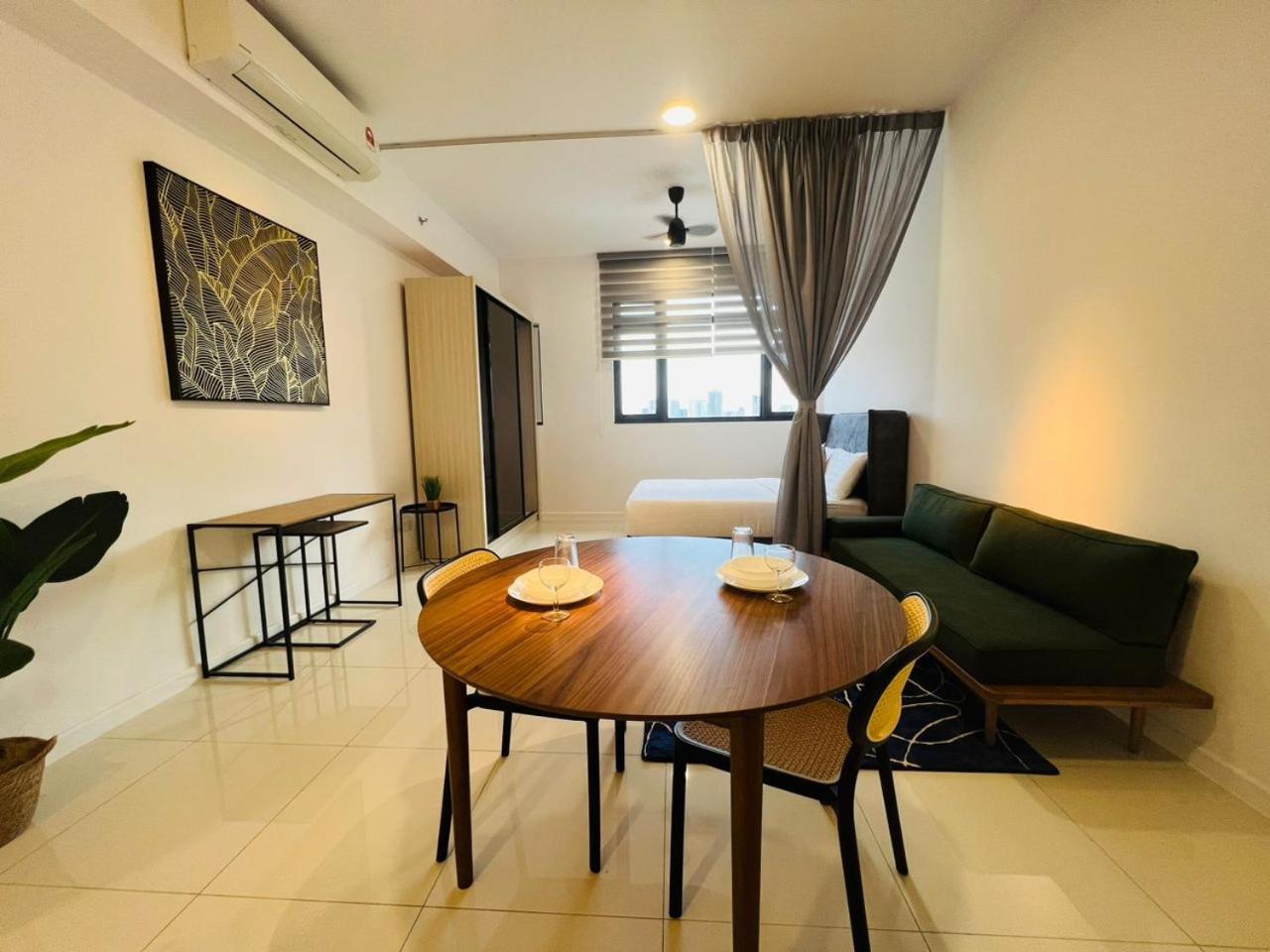 Chambers Klcc By Homes *