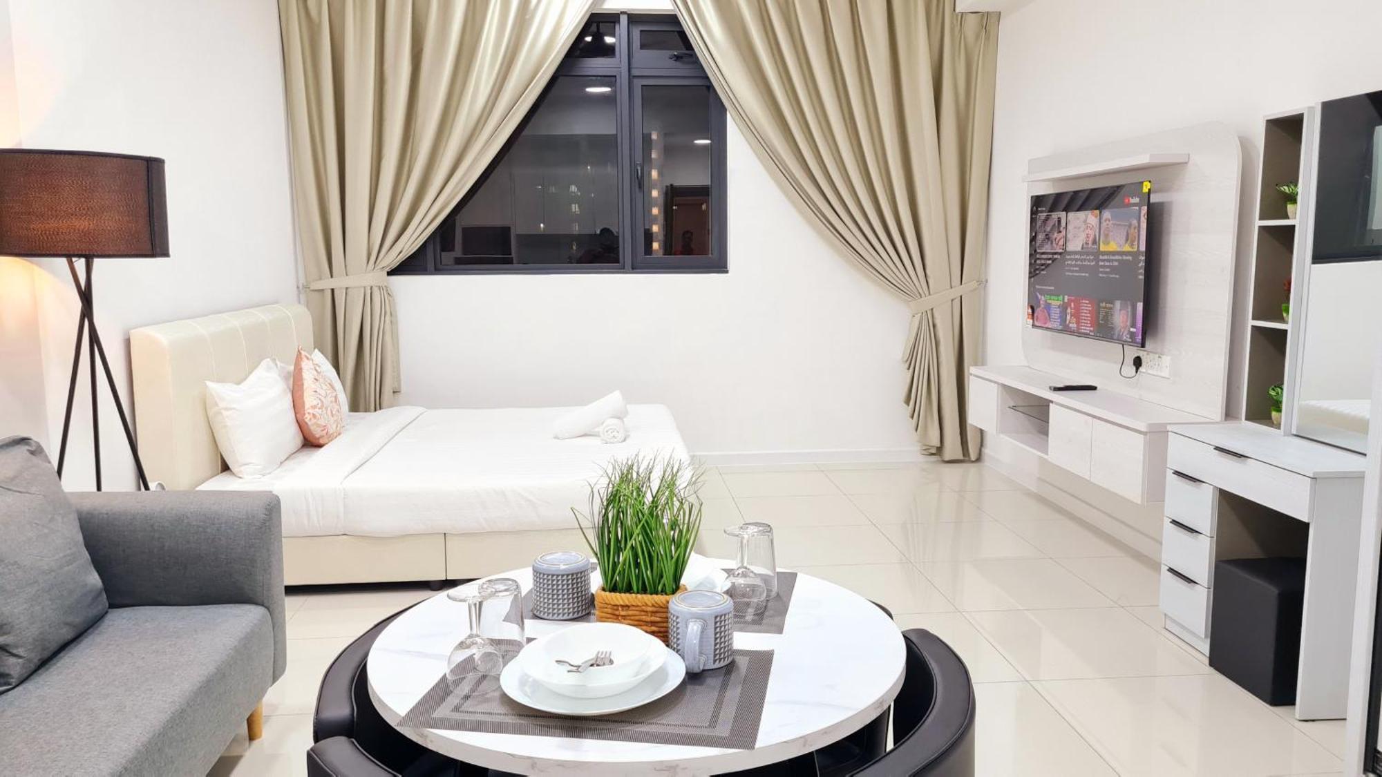 Apartment Chambers Klcc By Homes *